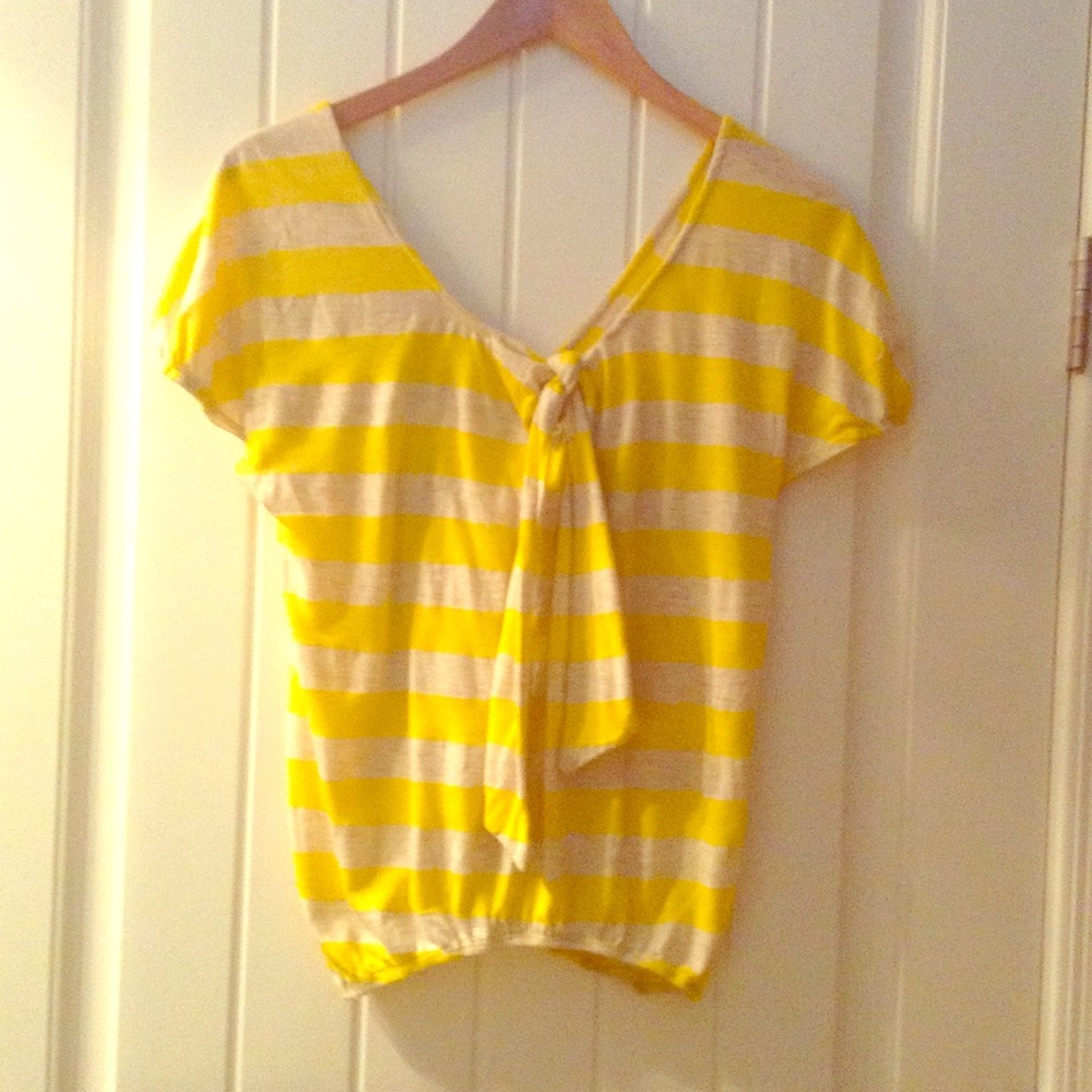 Ella Moss yellow stripe short sleeve shirt bow